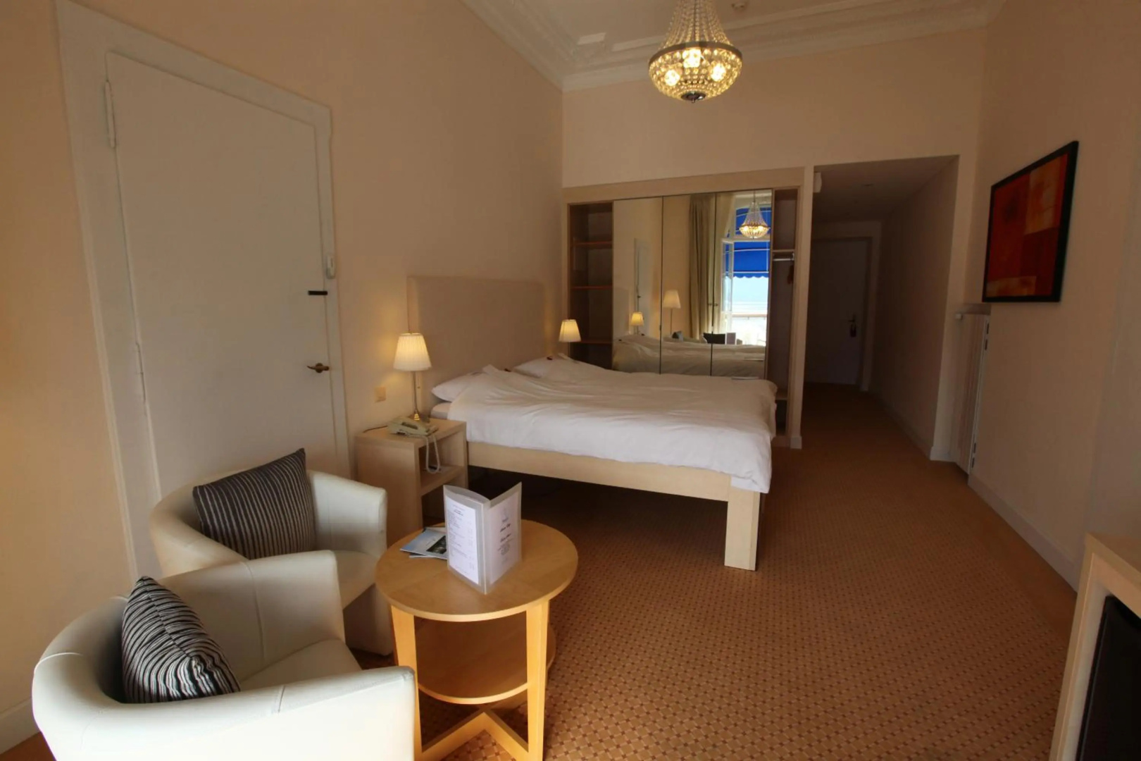 Photo - Hotel du Grand Lac Excelsior