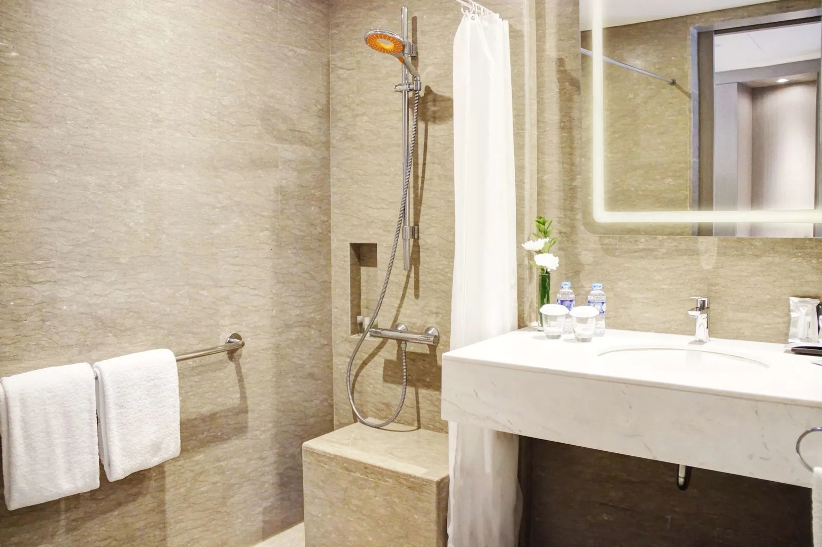 Photo - DoubleTree by Hilton Jakarta - Diponegoro