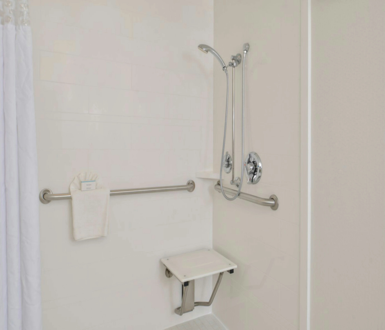 Foto - Hampton Inn & Suites San Francisco-Burlingame-Airport South