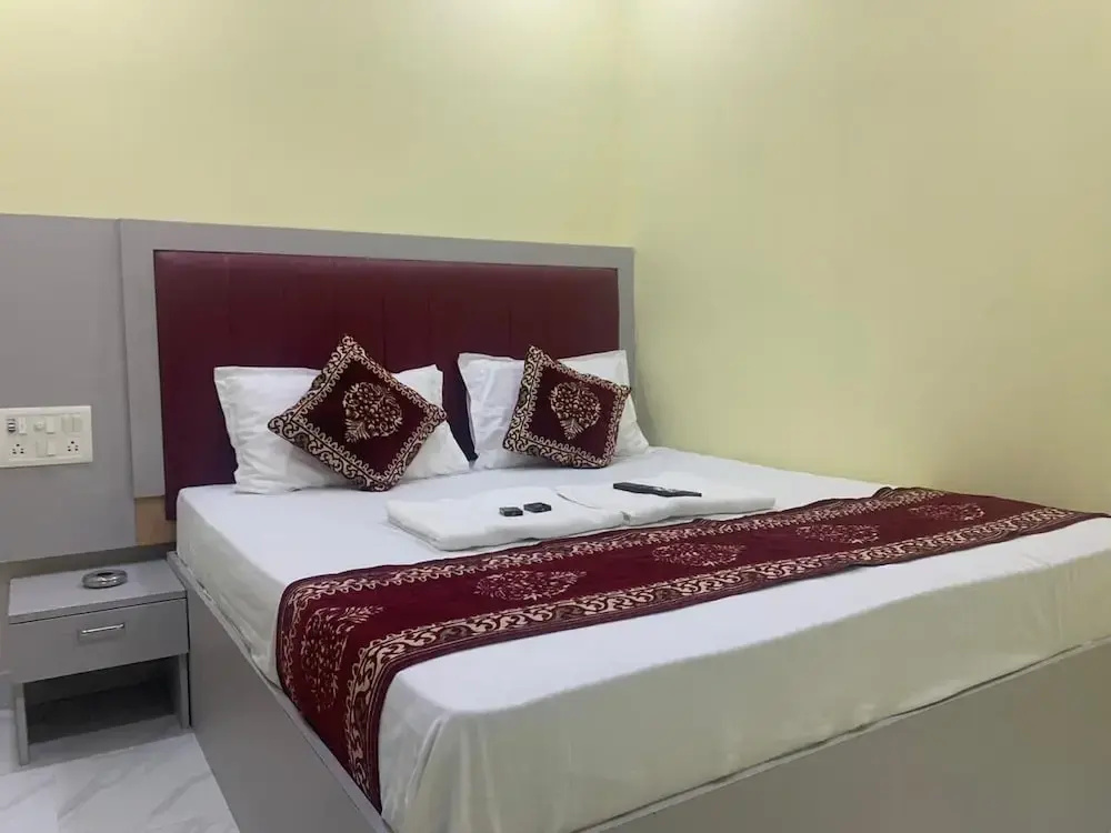 Photo - Hotel Sai Plaza, Chembur Mumbai