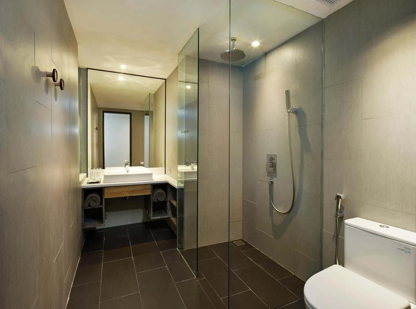 Photo - Erian Hotel