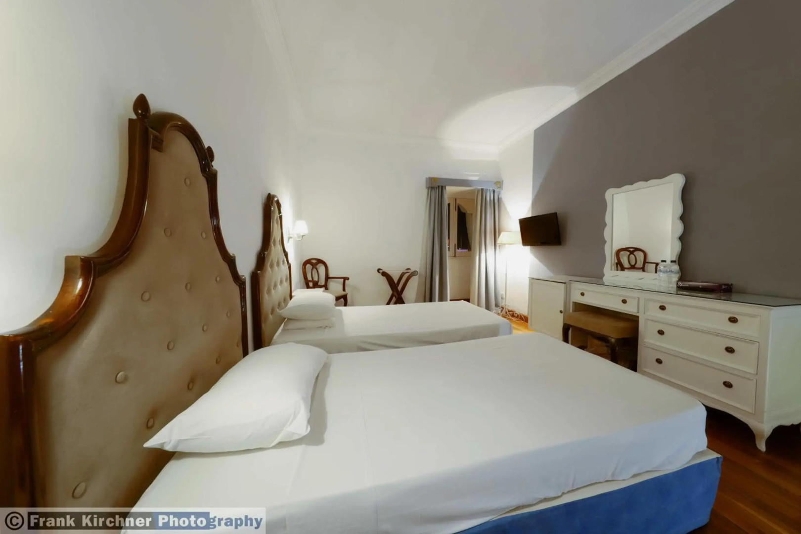 Photo - Hotel Castille