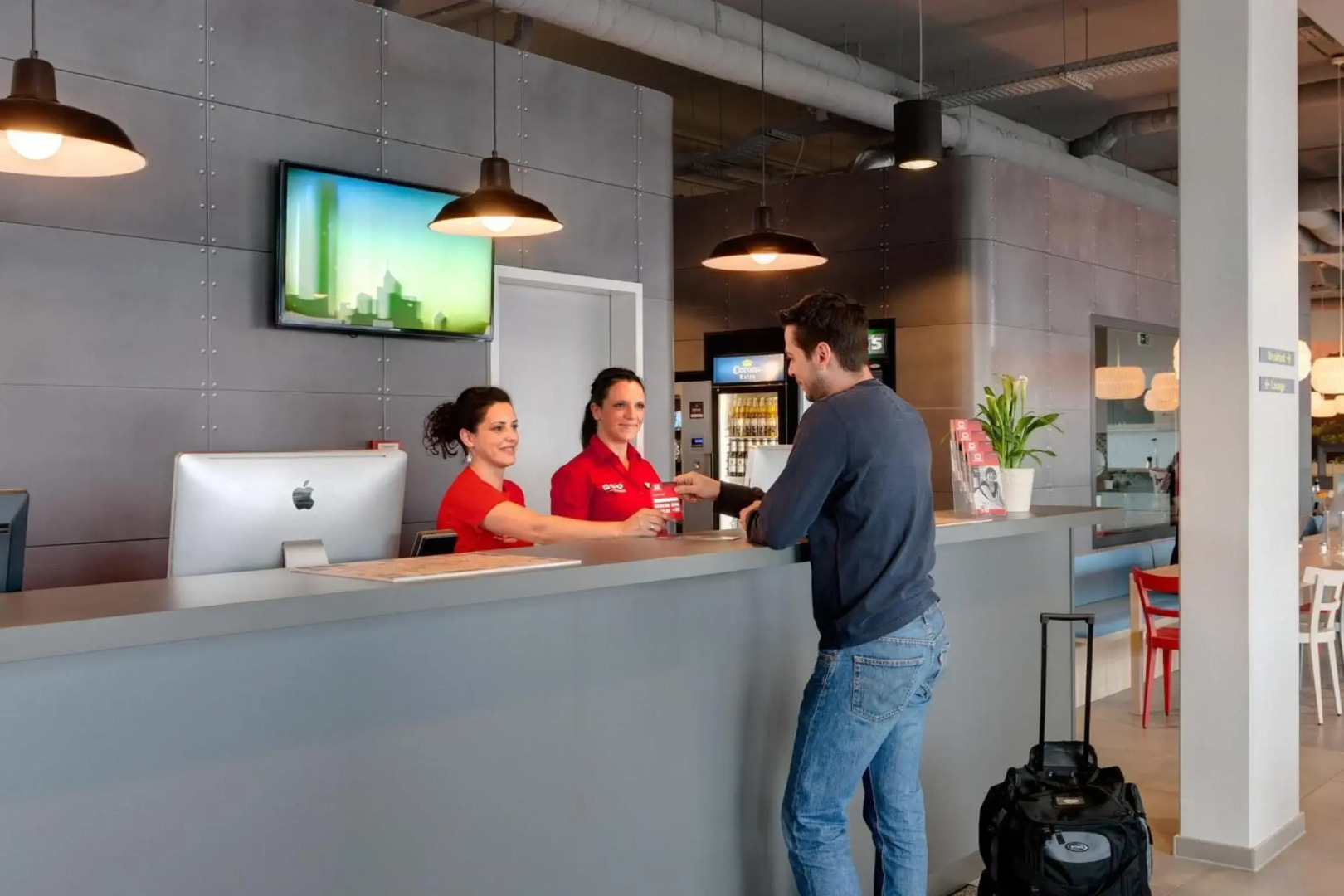 Foto - MEININGER Hotel Berlin Airport
