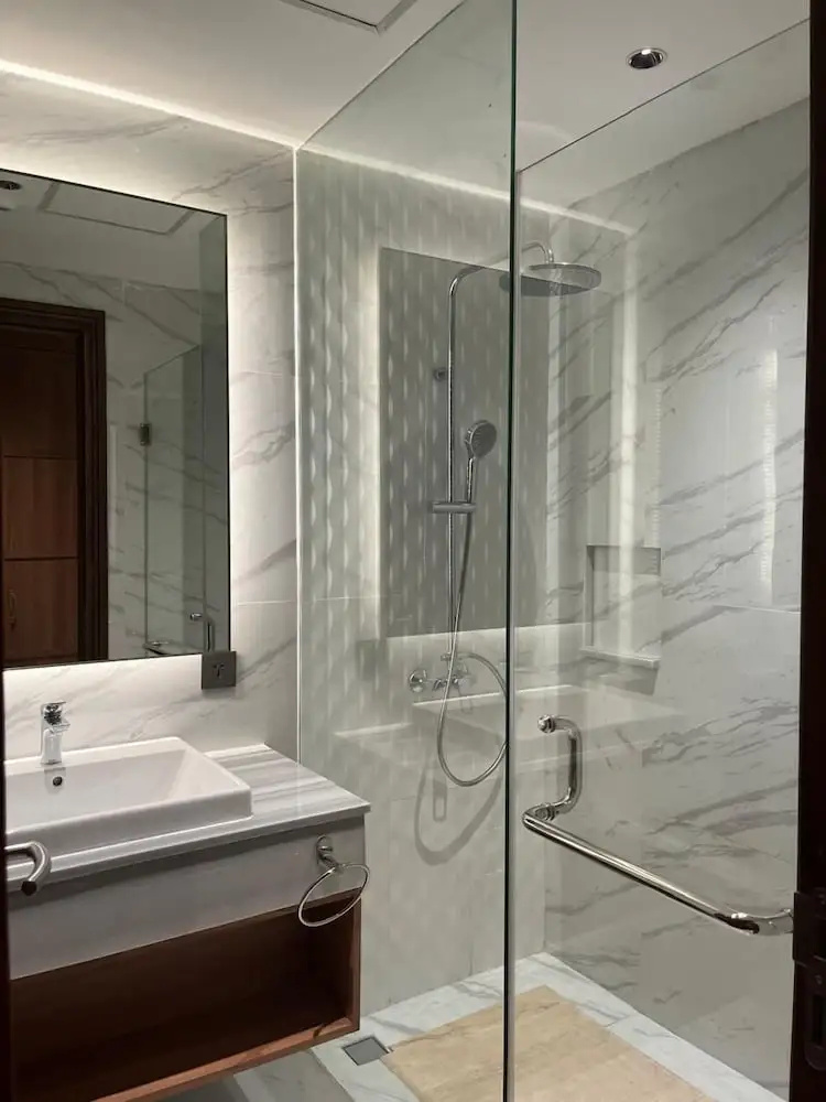 Grand Travello Hotel Bekasi
