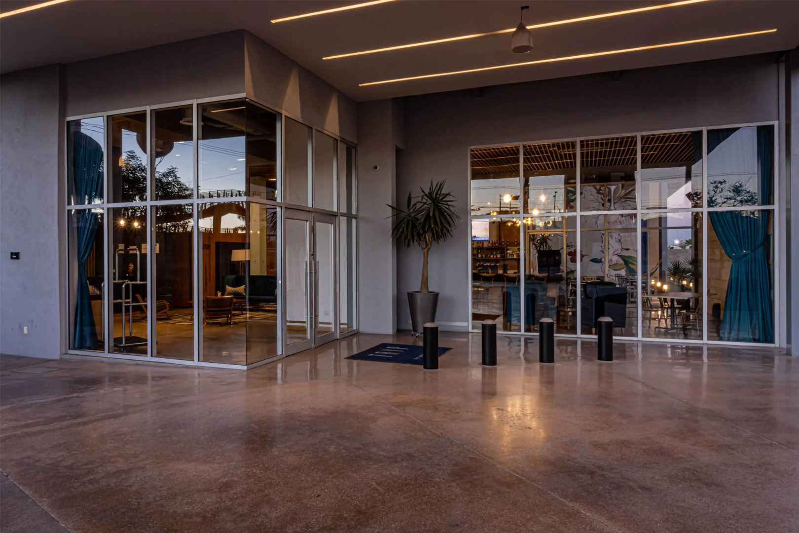 Photo - TRYP by Wyndham San Luis Potosi Hotel & Suites