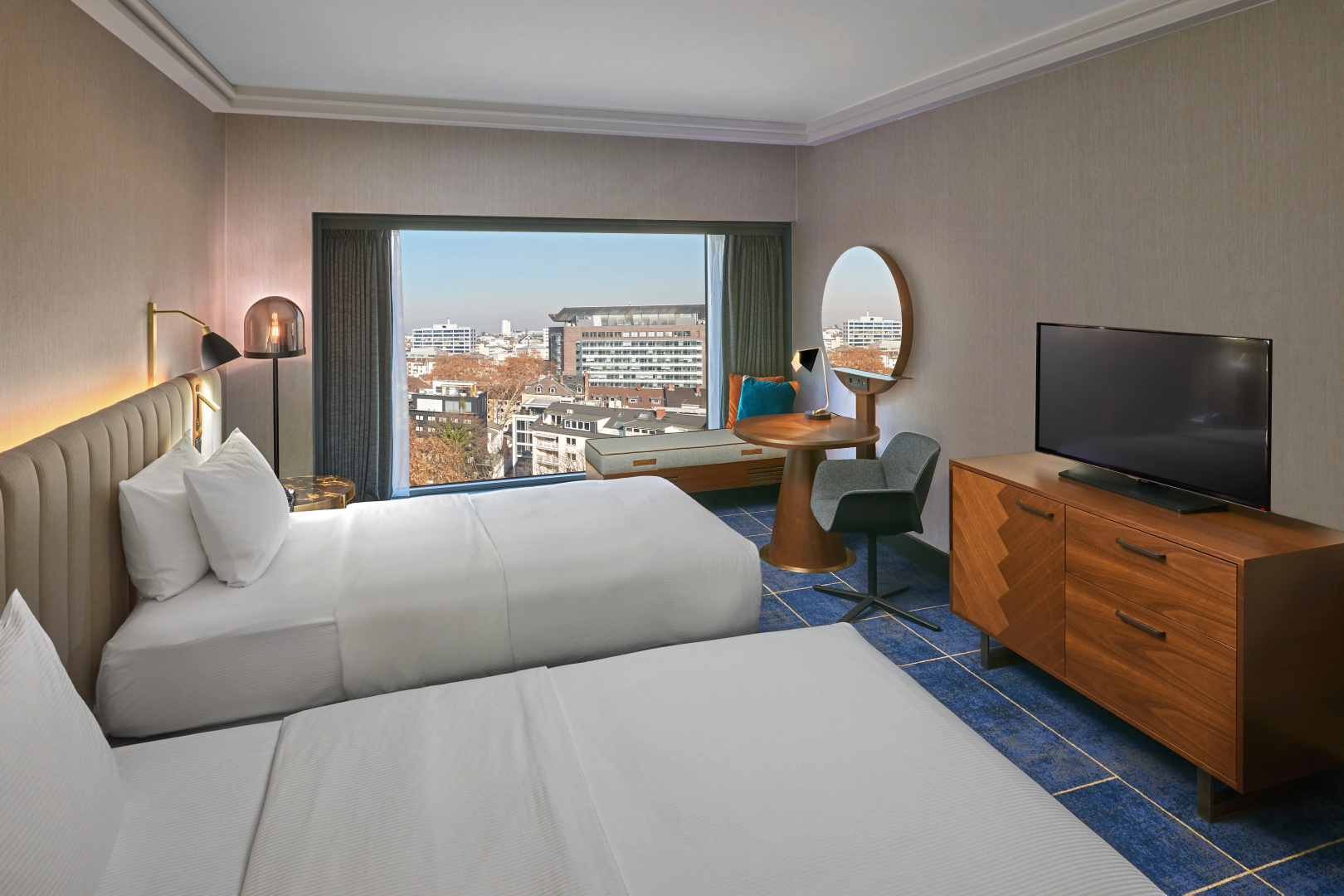 Photo - Hilton Frankfurt City Centre