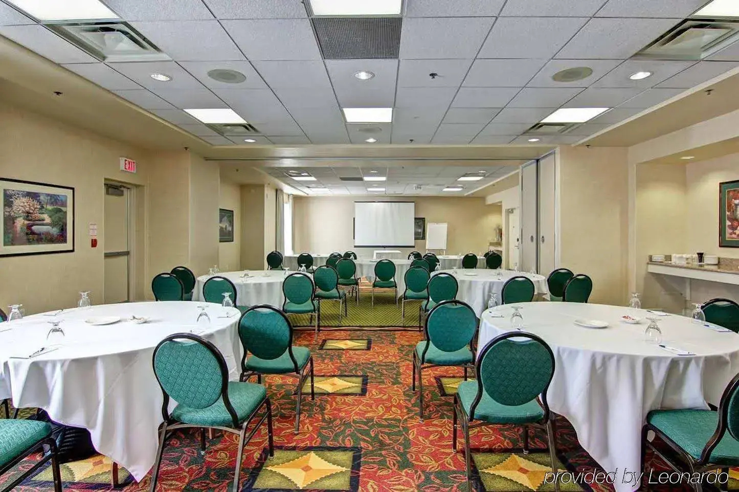 Photo - Hilton Garden Inn Toronto - Mississauga