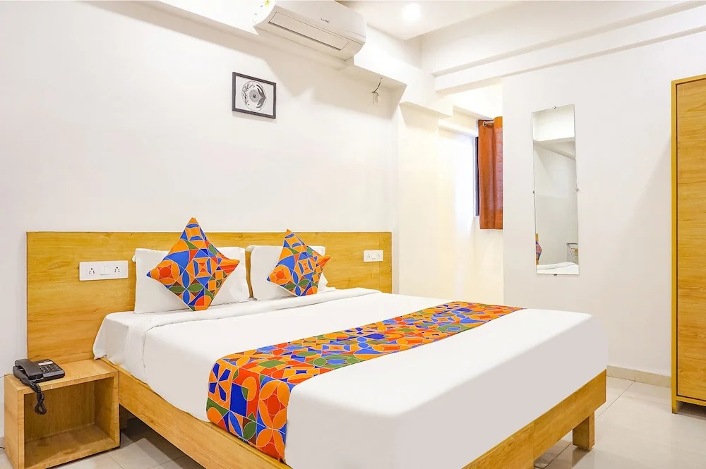 Photo - FabHotel Saffron Inn I - Nr Darshan Museum