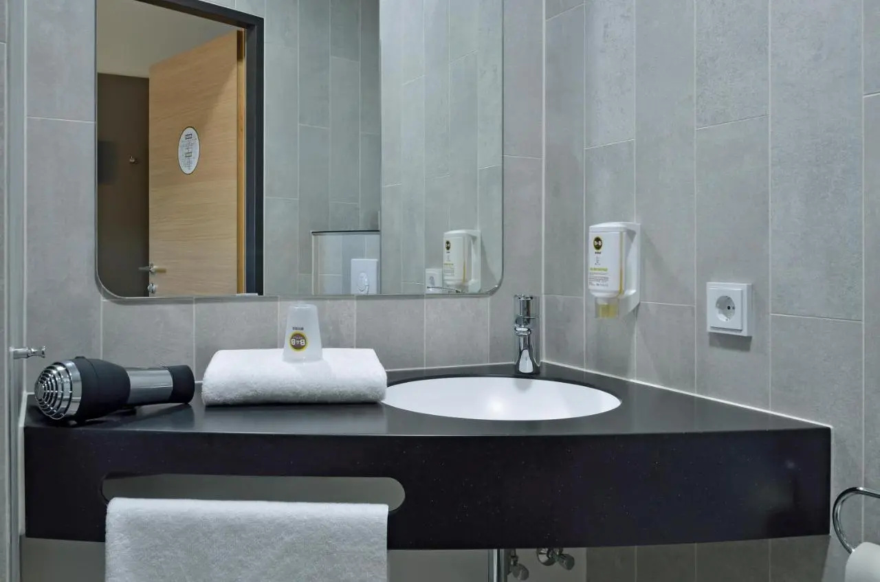 Foto - B&B Hotel Düsseldorf-Ratingen