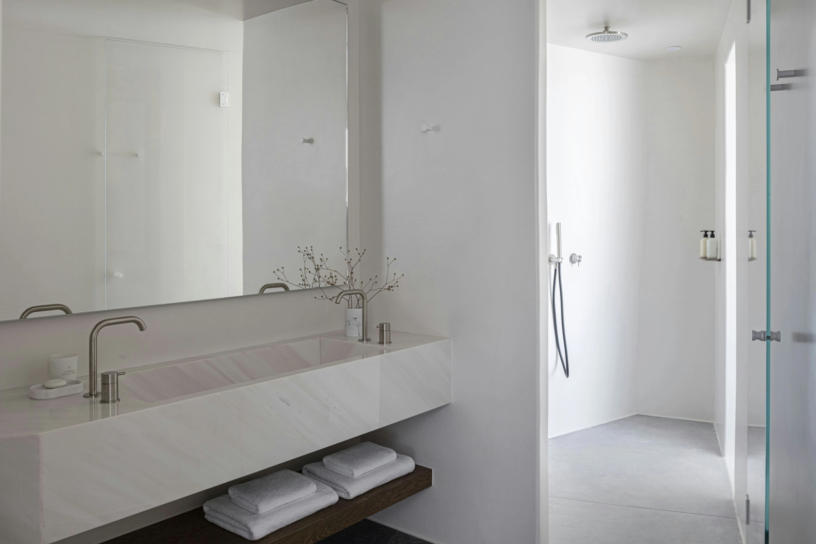 Photo - Canaves Oia Suites - Small Luxury Hotels of the World