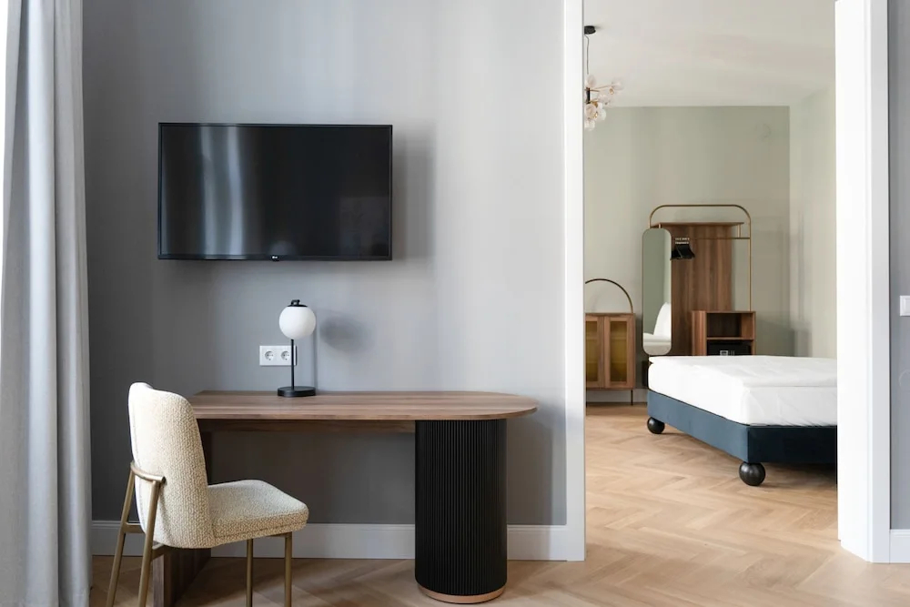 Photo - Numa Vienna Terra