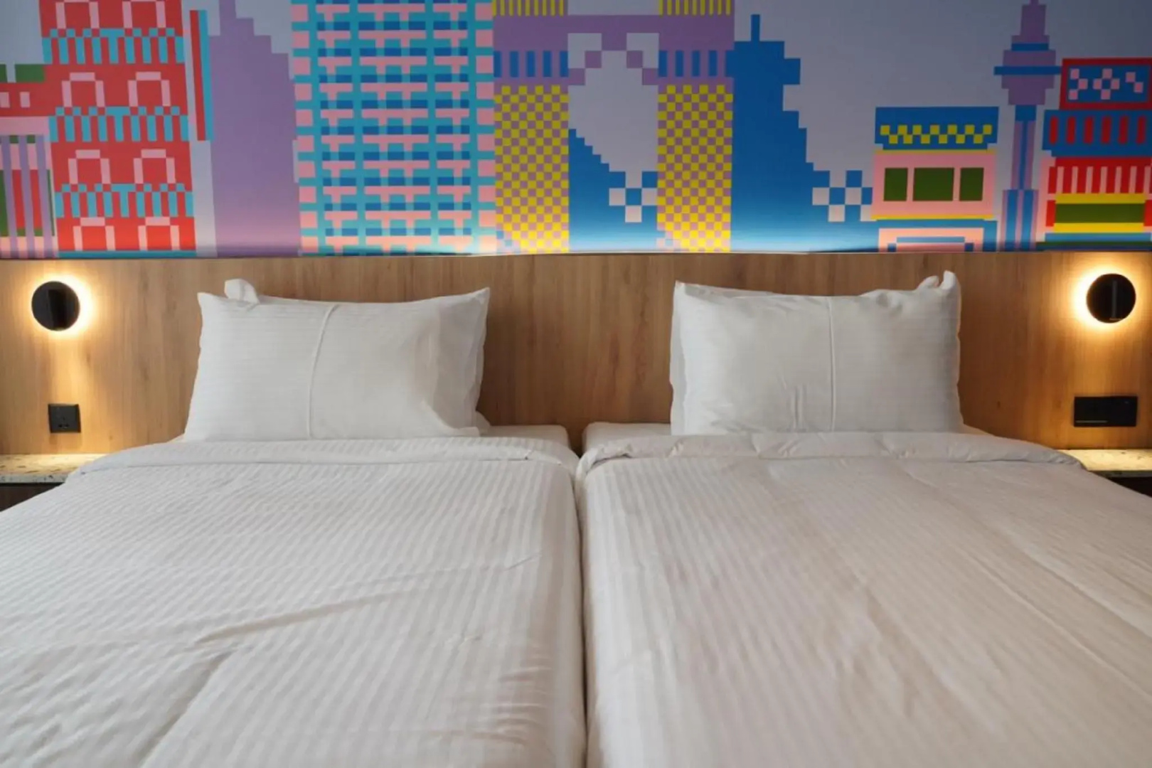 Photo - The Graph Hotel