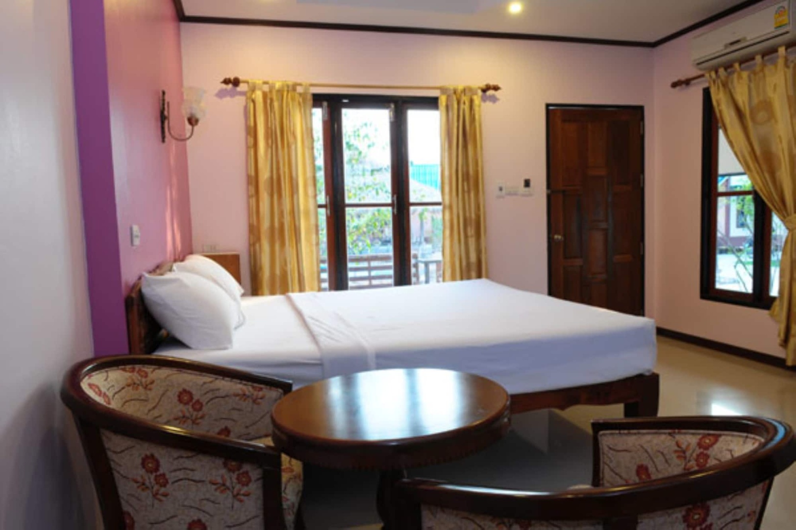 Saithong Resort