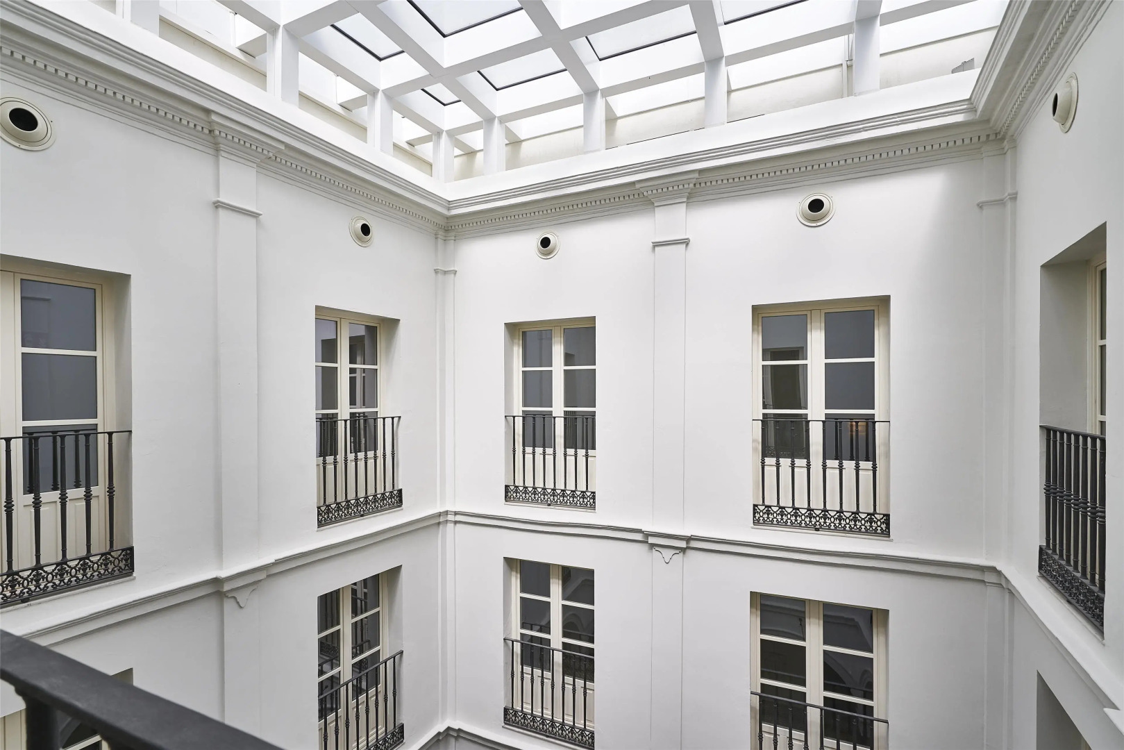 Photo - Vincci Molviedro Suites Apartments