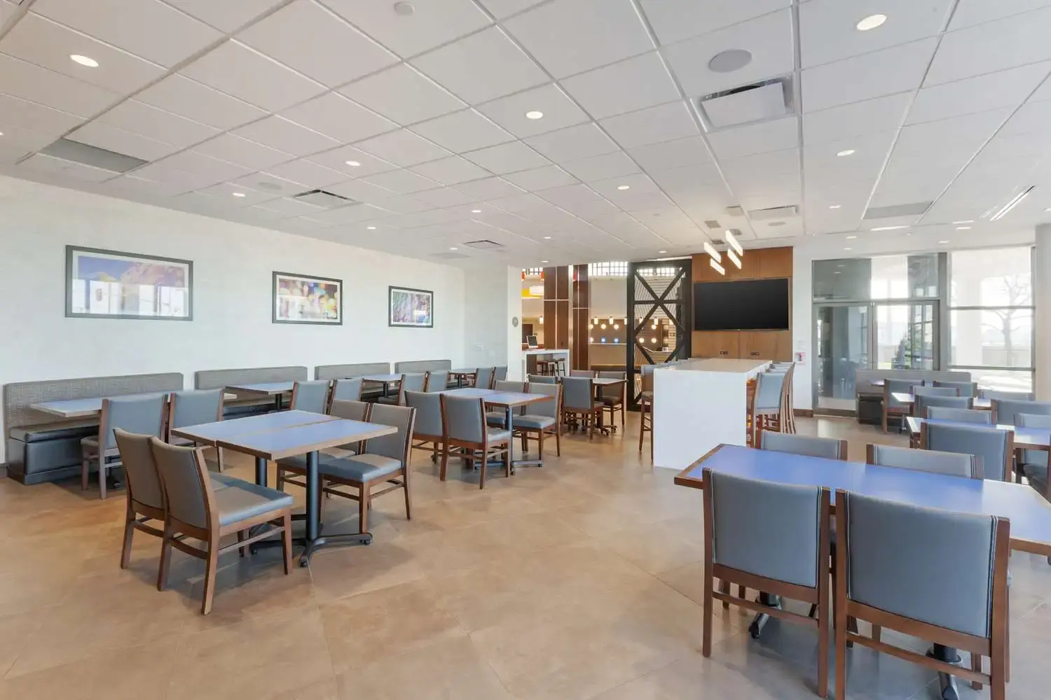 Foto - GLō Best Western Mississauga Corporate Centre