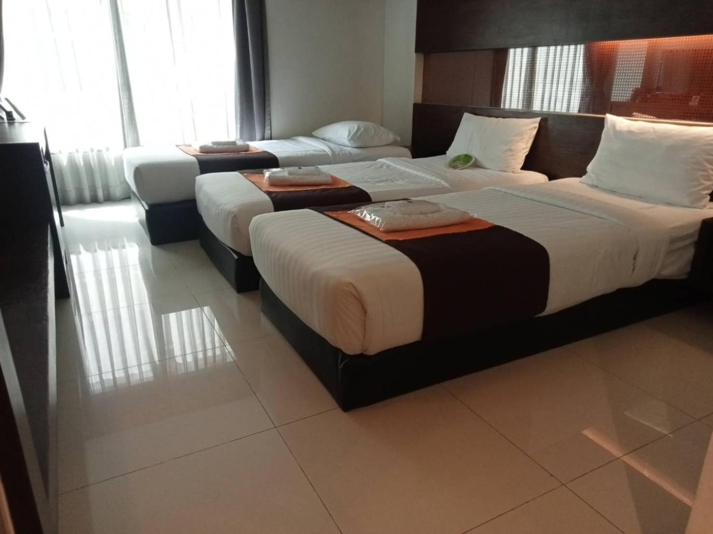 Photo - Collection O The Bangkok Airport Link Suite
