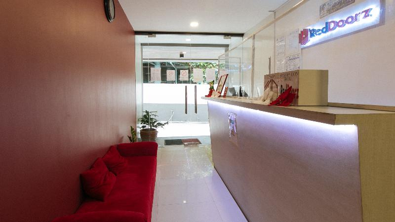 Foto - RedDoorz near Fernwoods Garden Quezon City