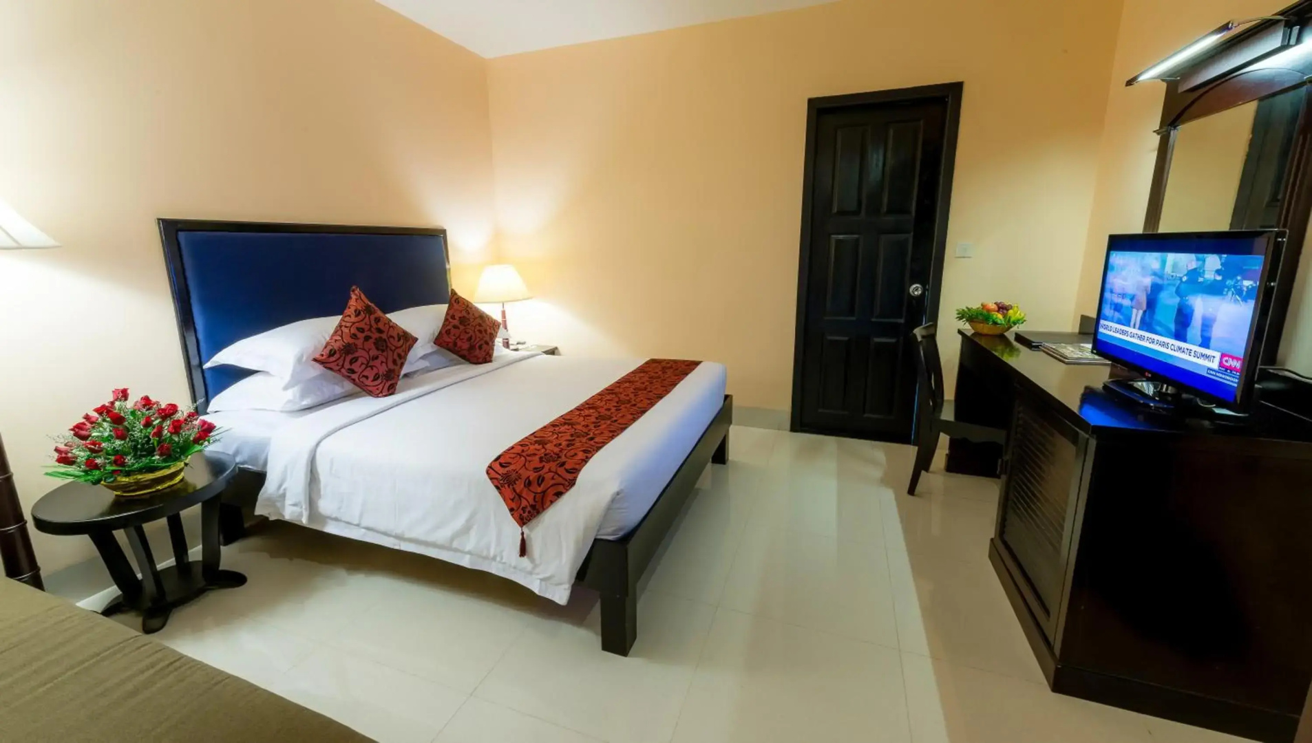Photo - Almond Hotel Sothearos