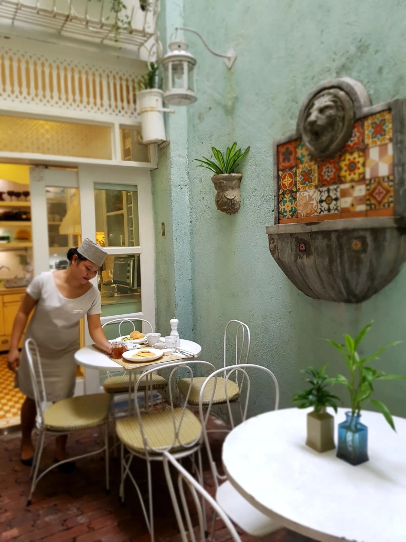 Foto - Charming La Casita Mercedes, 5Br and 5TB for Family and Friends Staycation- Read Listing Info