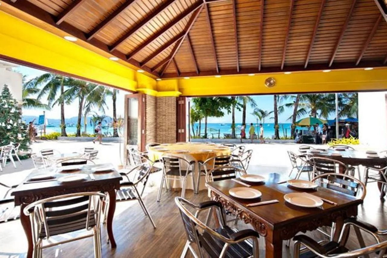 Photo - Golden Phoenix Hotel Boracay