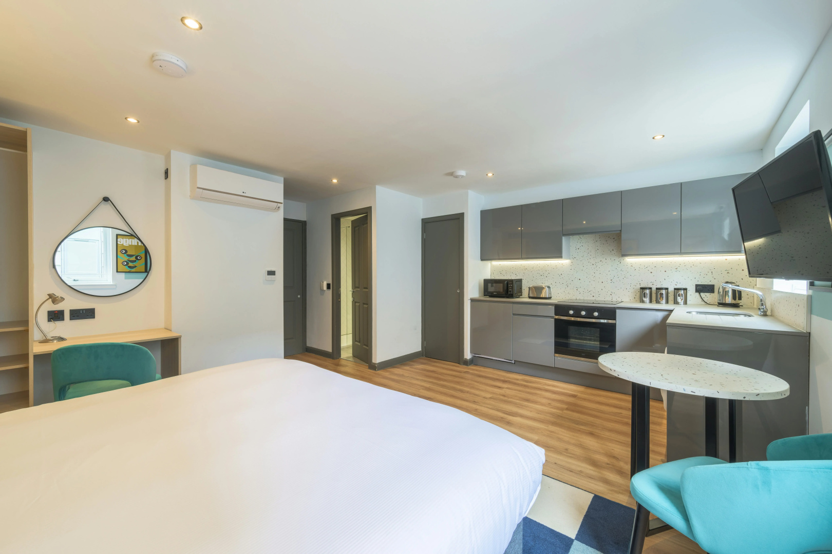 Foto - Holyrood Aparthotel