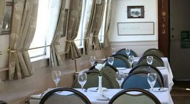 Photo - The Bridge Inn