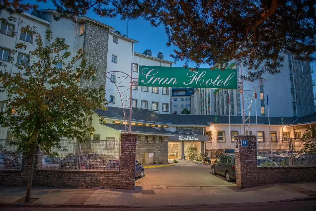 Photo - Gran Hotel De Jaca