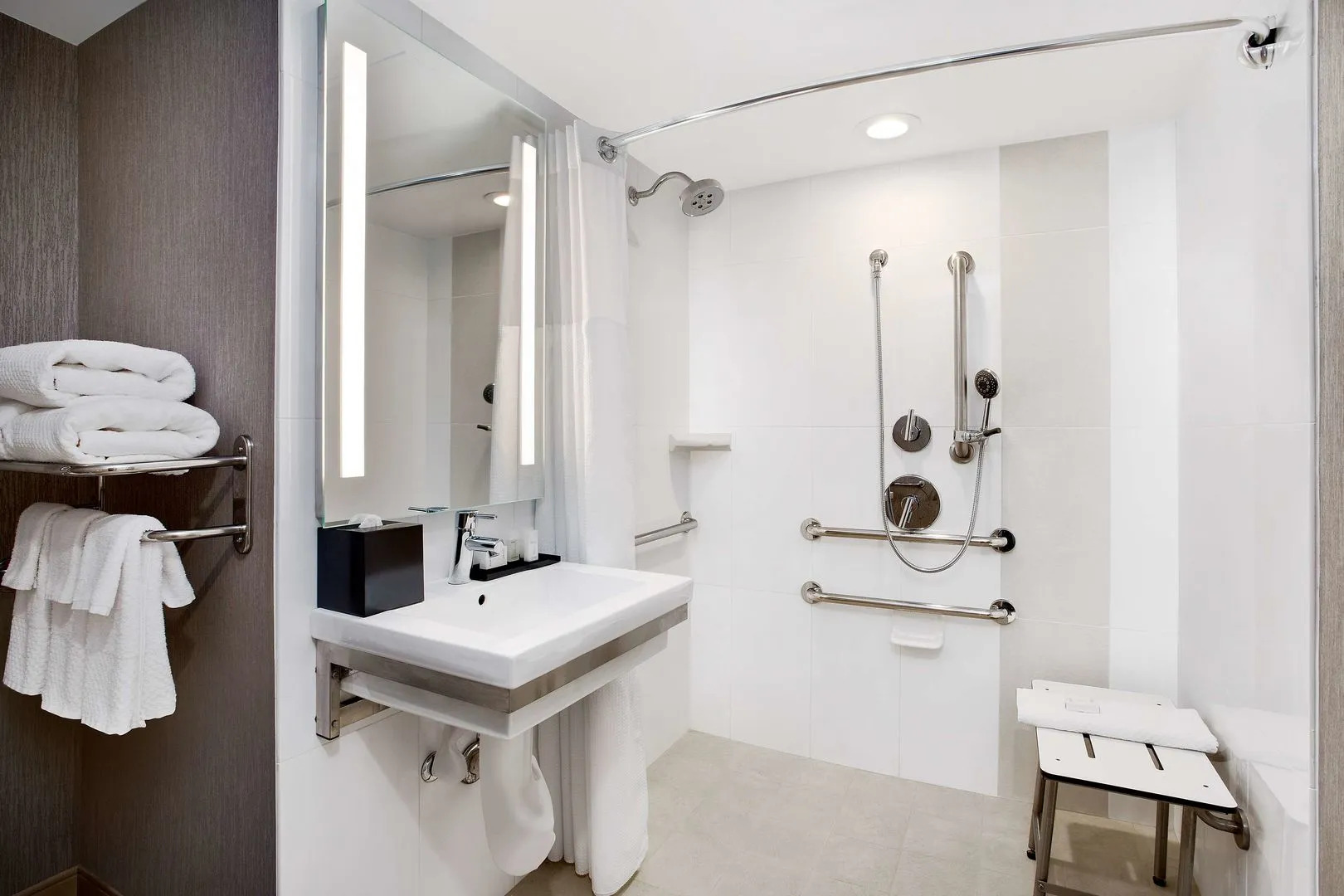 Photo - Embassy Suites by Hilton Orlando International Drive Convention Center