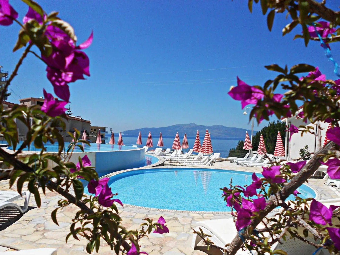 Photo - Bougainville Bay Hotel