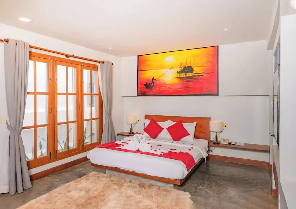 Photo - Homewood Hotel