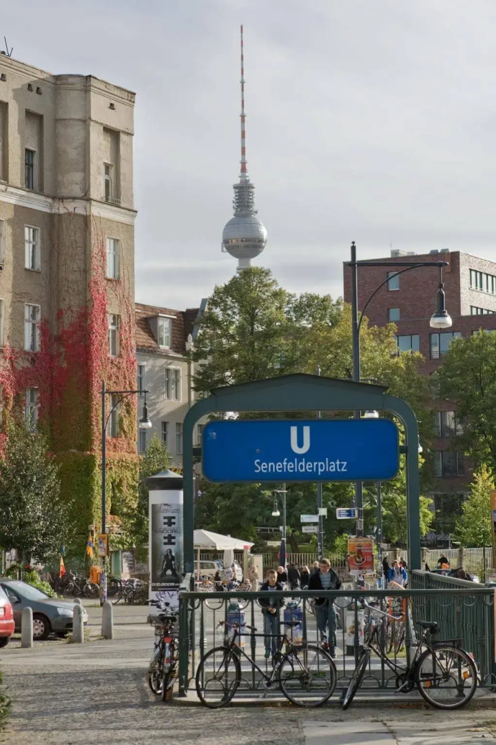 Foto - MEININGER Hotel Berlin Alexanderplatz