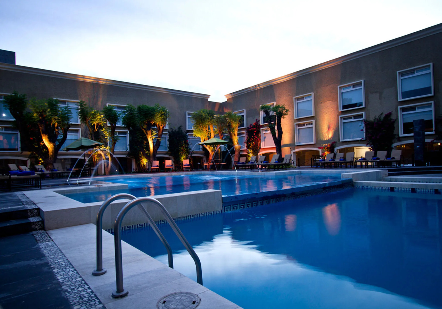 Photo - Plaza Camelinas Hotel