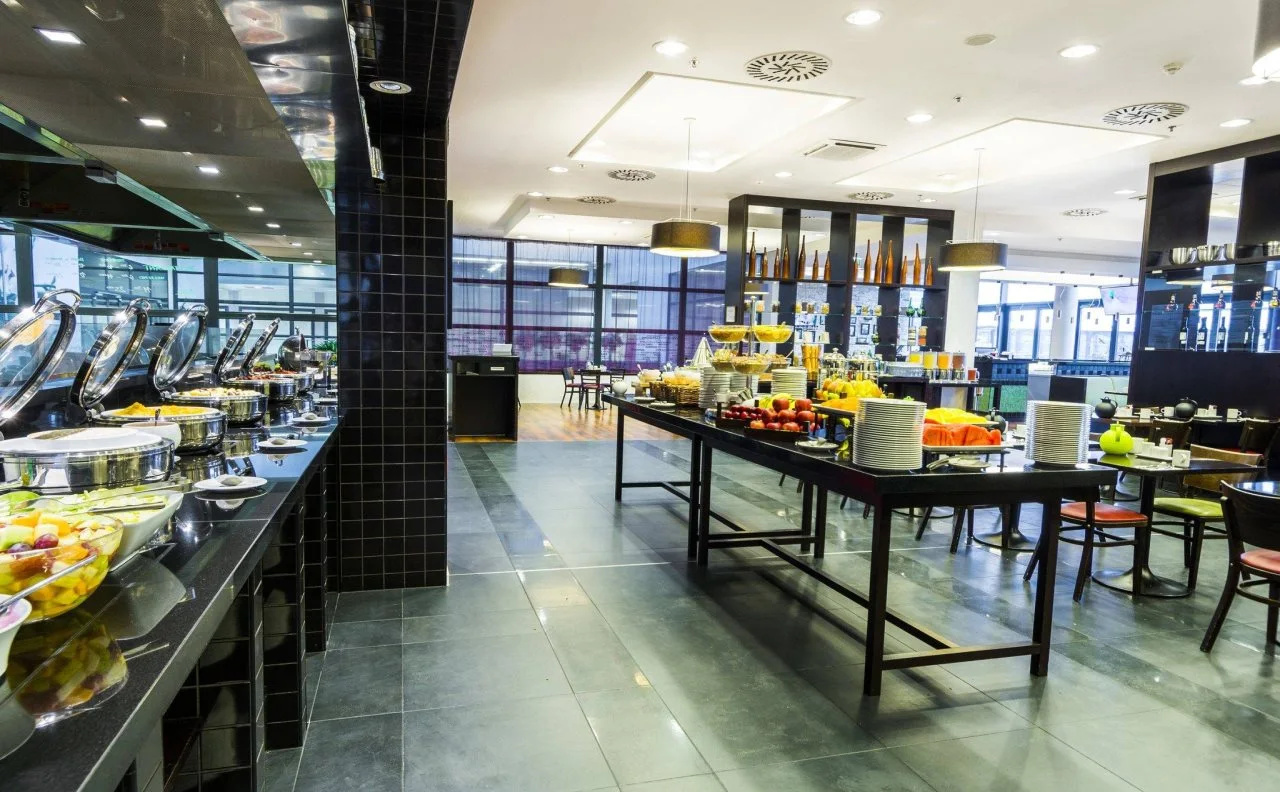 Photo - Courtyard by Marriott Prague Airport