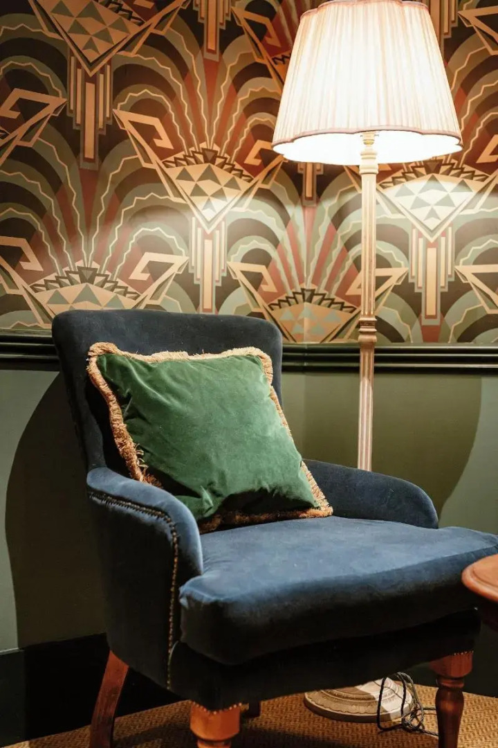 Photo - Hand & Flower