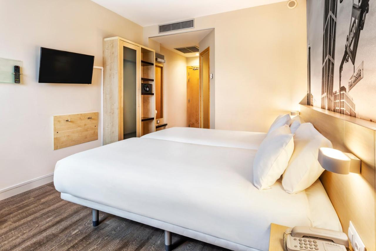Photo - B&B Madrid Aeropuerto T1 T2 T3