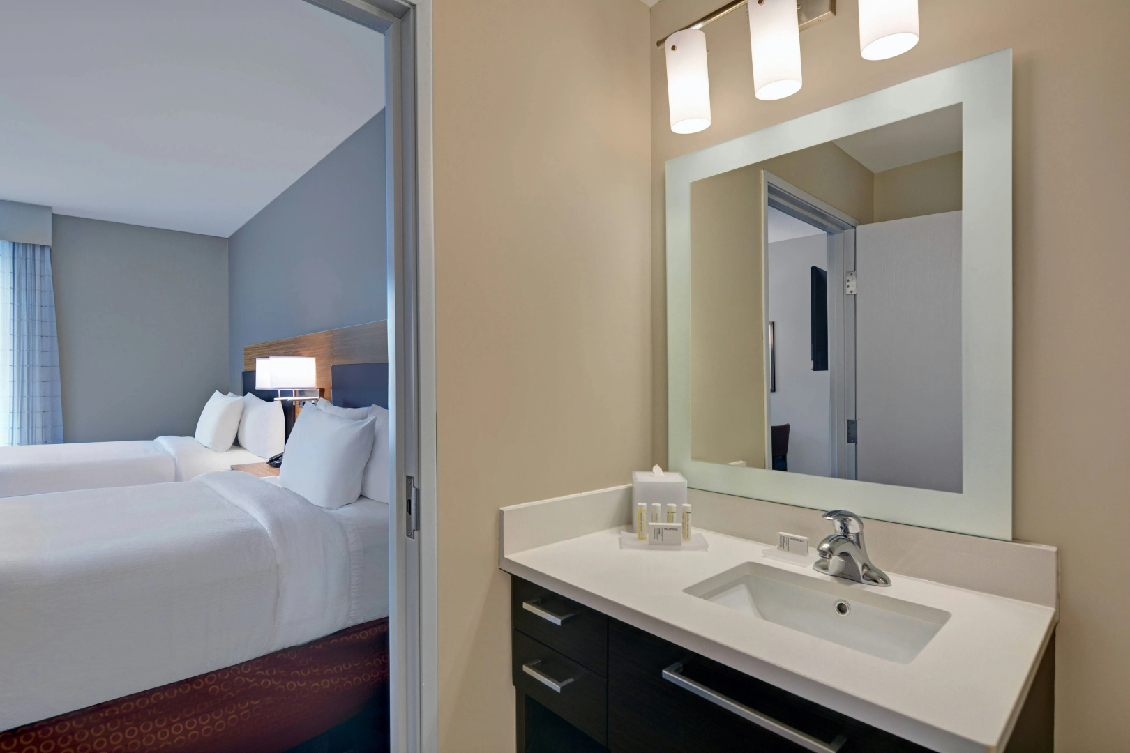 Photo - TownePlace Suites by Marriott Indianapolis Downtown