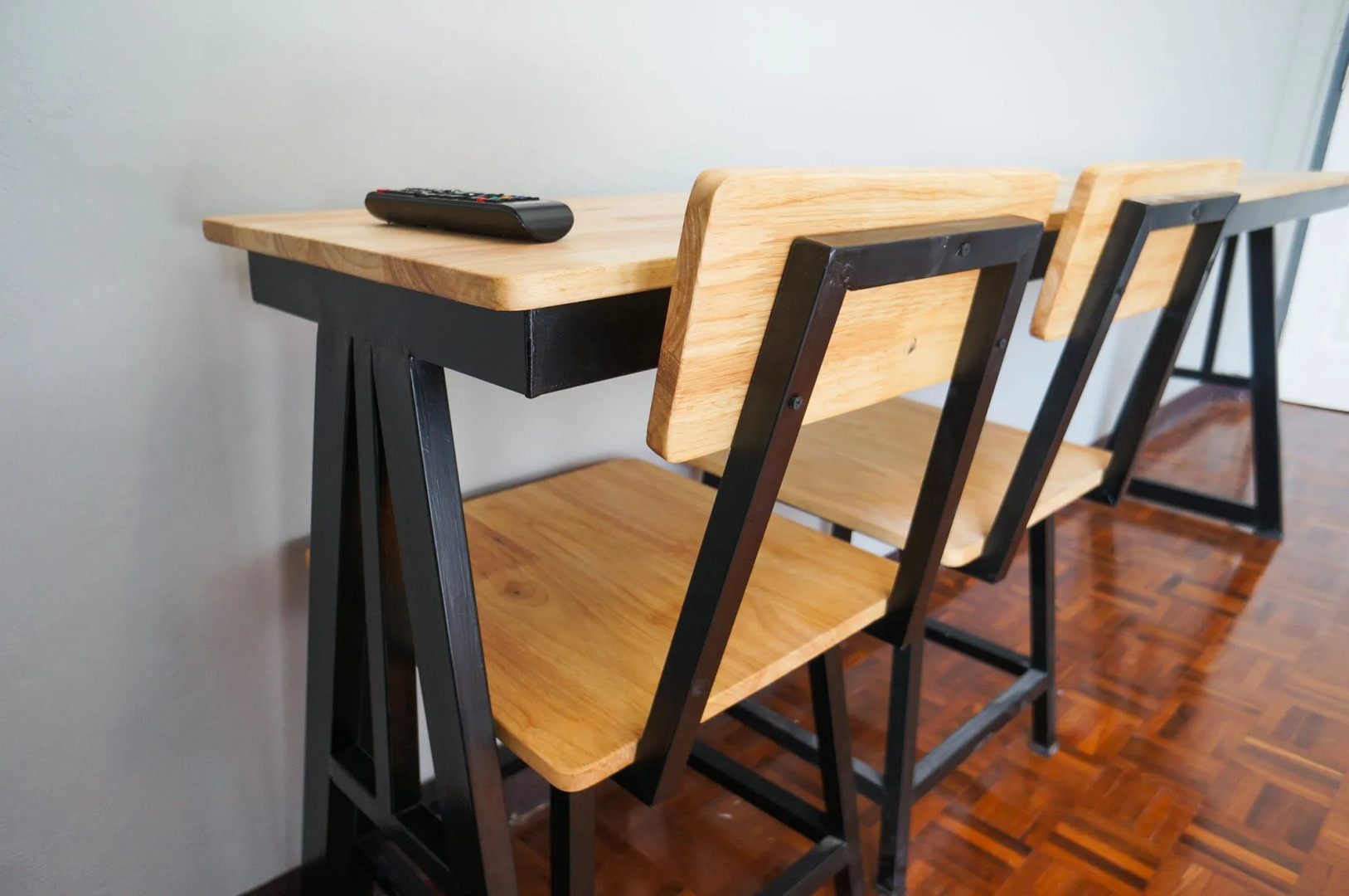 Photo - Lux Rooms Night Bazaar