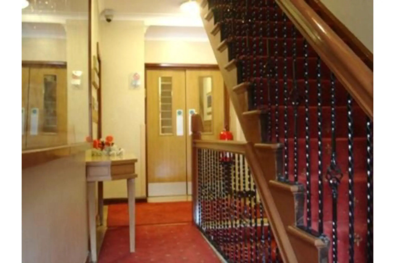 Foto - Eurotraveller Hotel- Express (Elephant & Castle)