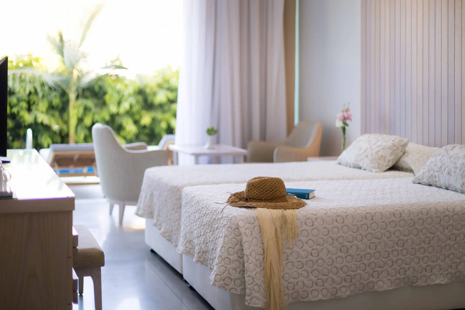 Photo - Tasia Maris Beach Hotel - Adults Only