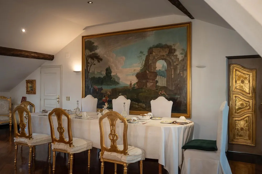 Photo - Morali Palace