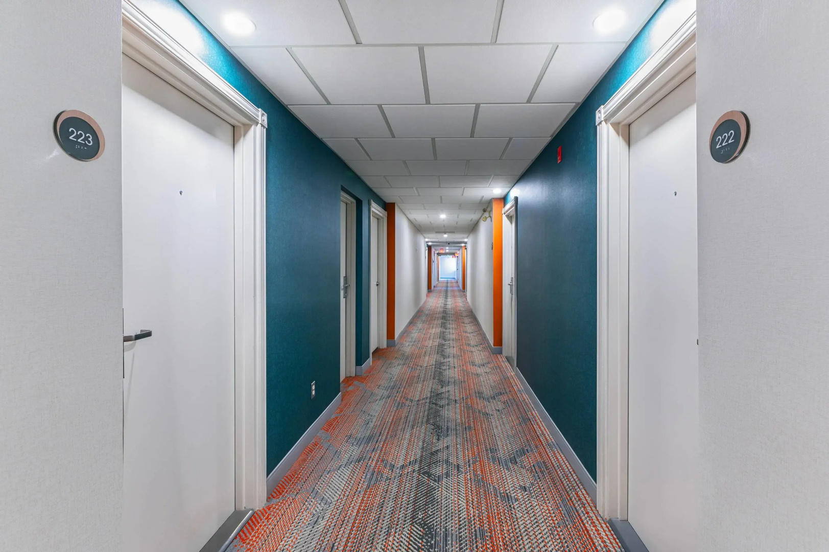 Photo - Comfort Suites