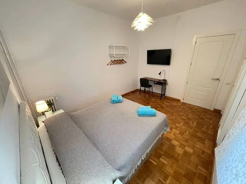 Photo - Rooms Nuevo Roger