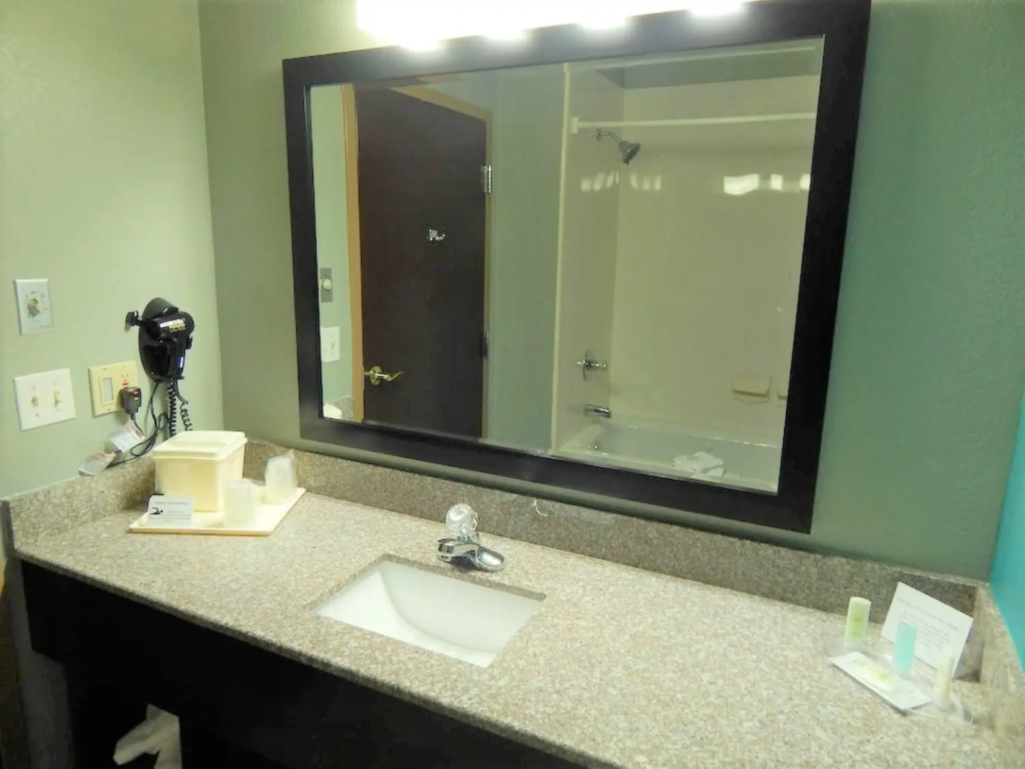 Foto - Comfort Suites Tampa - Brandon