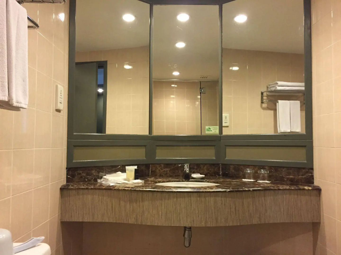 Photo - Hotel Armada Petaling Jaya