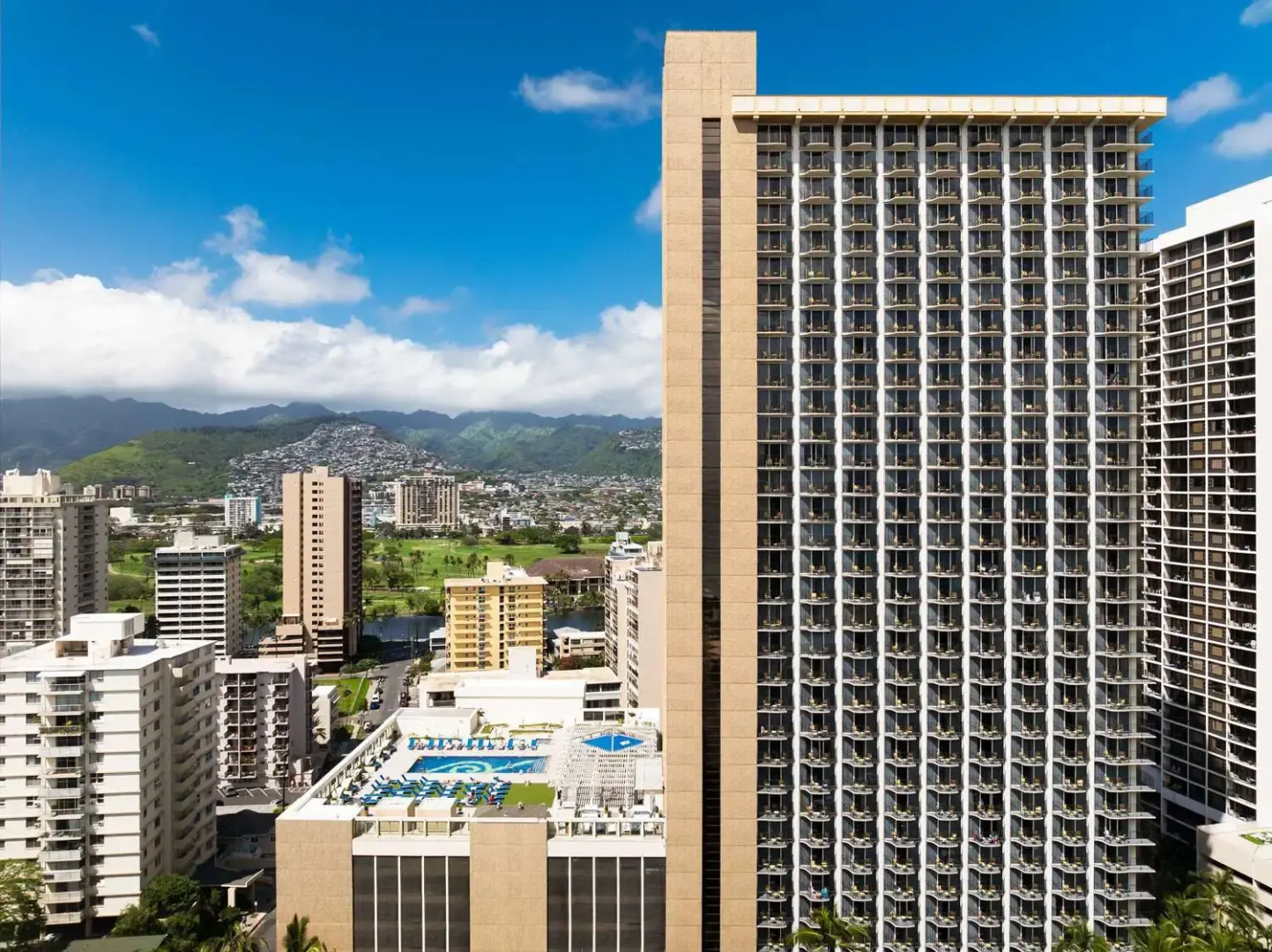 Photo - Hilton Waikiki Beach Resort & Spa
