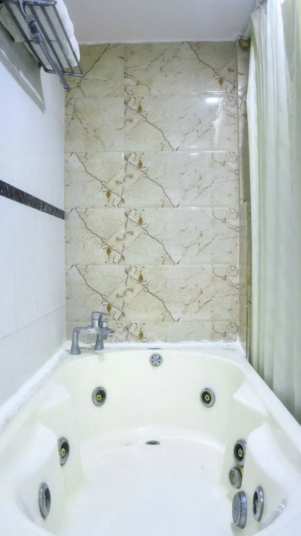 Foto - Dee Marks Airport Hotel & Resorts