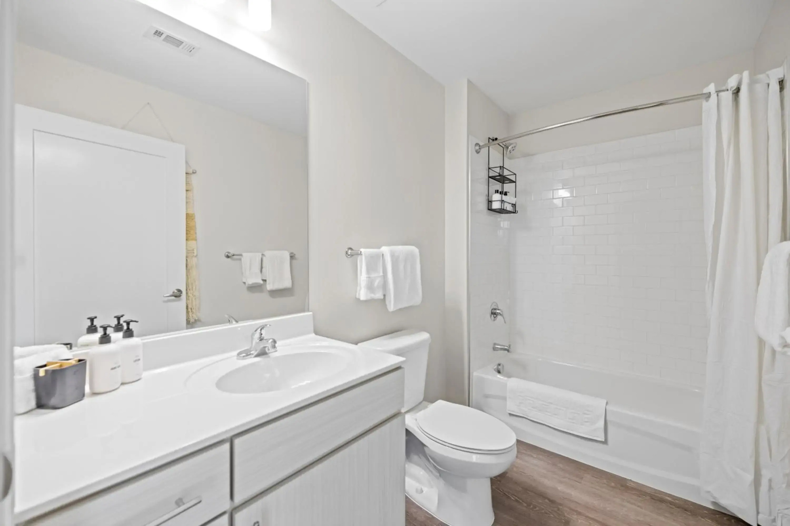 Foto - Placemakr Premier SoBro