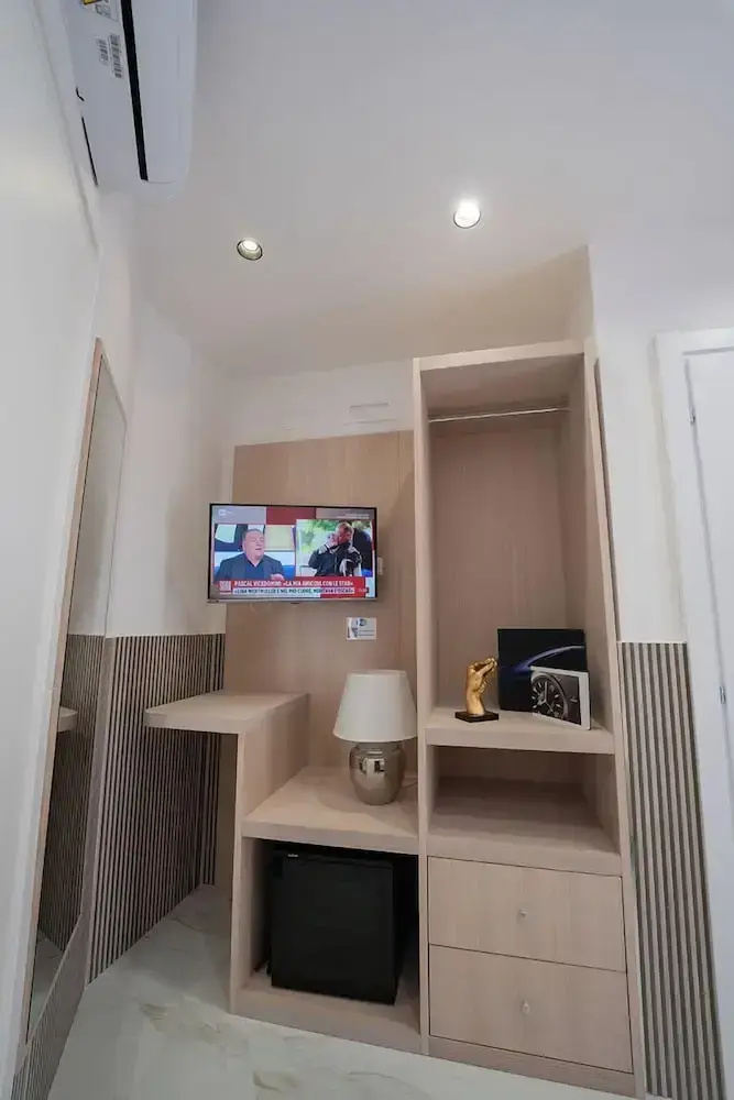 Photo - GreRos H. Rooms Napoli Centro by Clapa Group Dislocated Hospitality