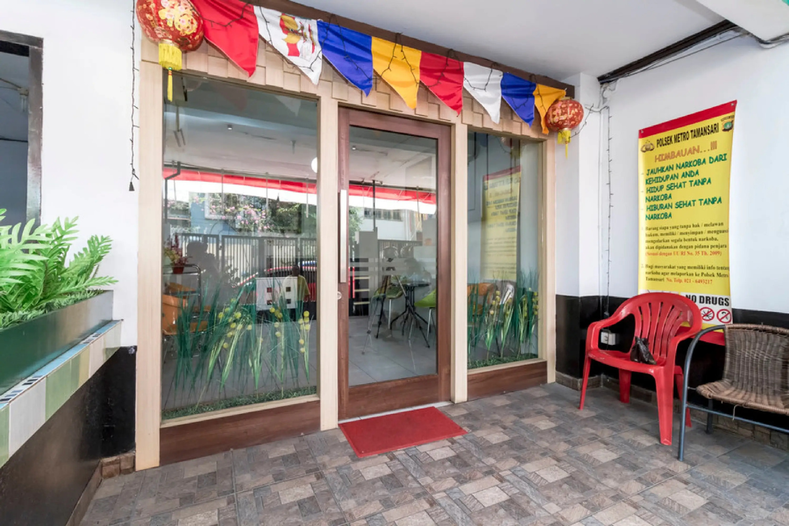 Foto - Reddoorz near Gajah Mada Plaza 2