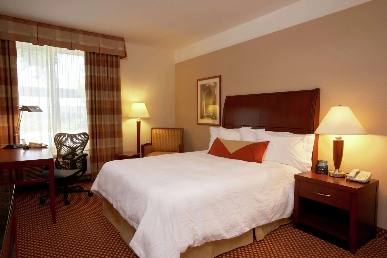 Photo - Hilton Garden Inn Toronto Airport